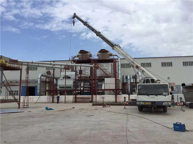 塔城“手脚齐动”—— 吊车的 “协同作业” 技术